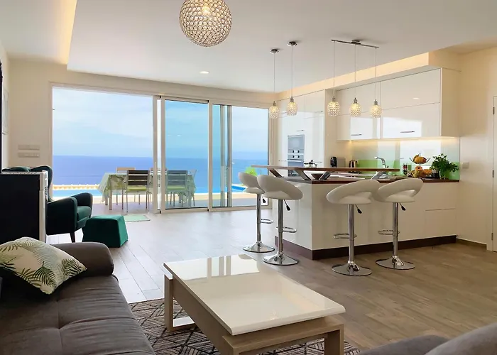 Sunset Ocean ריביירה בראבה