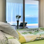 Sunset Ocean 招待所