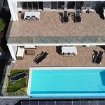 Sunset Ocean 里贝拉布拉瓦