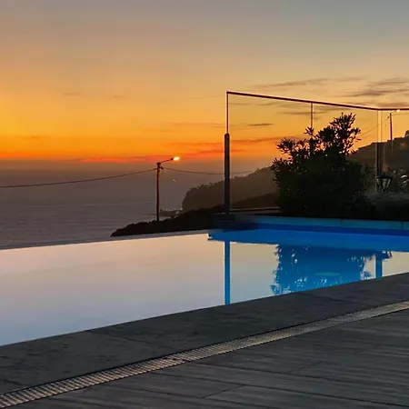 Sunset Ocean 4*